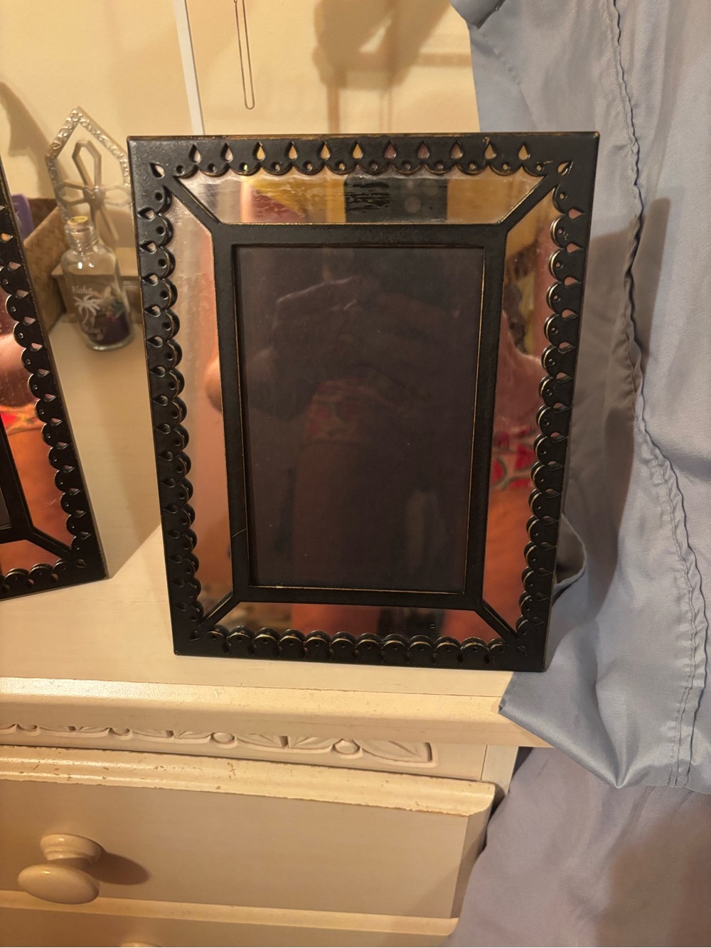 3 Mirrored Photo Frame Set - Picture 2 of 2
